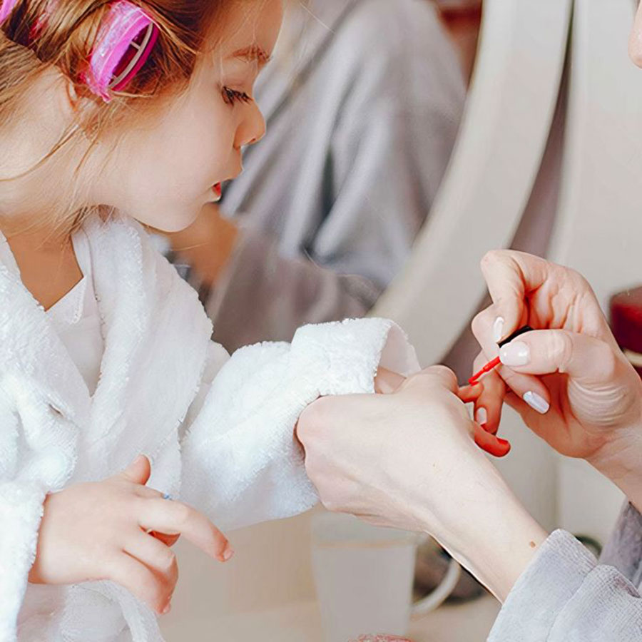 Bisou Nail Lounge